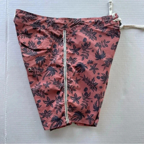 Body Glove Vintage Board Shorts Mens Medium 32" Waist Pink Floral Palms Unlined - Picture 5 of 10